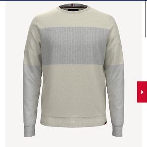 ♥️SOLD♥️ Tommy Hilfiger- colour block sweater